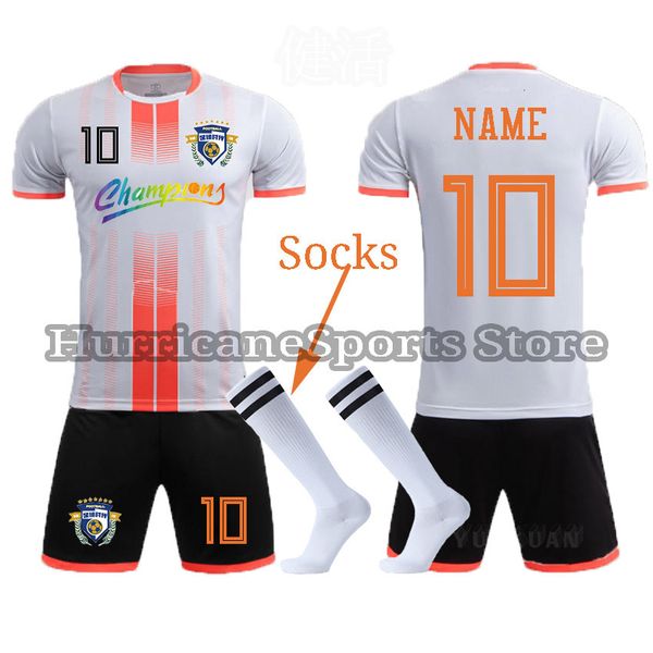 Outdoor T-Shirts kostenlose Socken für Erwachsene Kinder Fußball Trikots Sets Männer Jungen Fußball Kit Überlieferungen Fußballuniformen Frauen Fußballtraining Trainingsanzug 230817