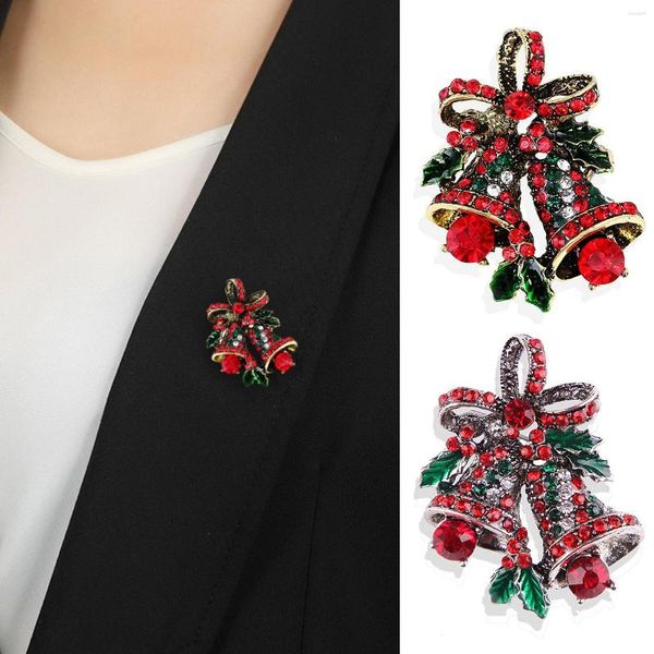 Broschen Weihnachtsbroschen und Pin Tree Mode rote Strassstifte als Vintage -Schmuck