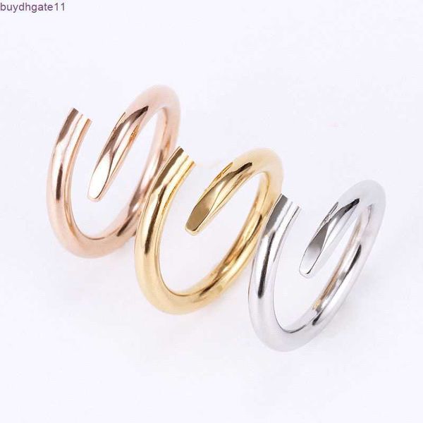 Mhon Ring Designer Titanium Aço de aço único unhas européia e americana Moda de moda de alta qualidade Luxury Ladies Jewelry Gift