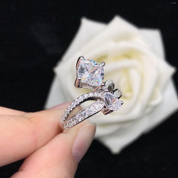 Кластерные кольца Royal 2ct Cushion Pear Cut Diamond Обручальное кольцо для женщин Свадебные украшения твердые платину 950 R123