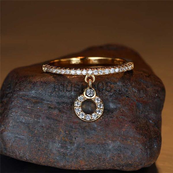 Anelli di banda Boho Female Crystal Round Ring Hing Ring ANCIO COLORE GOLD GOLD FAMT BIANCO ZIRCON HOLLOVE FACCHIO PER LA DONNE J230817