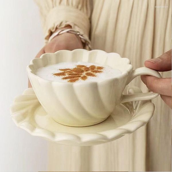 Tassen 300 ml koreanischer Stil Wind Cup Dish Keramik Tasse Set hohe Schönheit Frühling Nachmittag Tee Frühstück Kaffee Milch