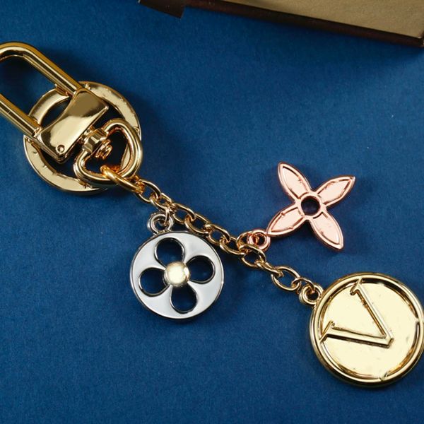 Designerschlüsselketten Brief Schlüsselbeutel Charme Anhänger Autoschlüsselring Gold Schlüsselkette Mode Mens Frauen Key Ring 2308183z