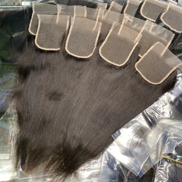 Cabelos humanos brasileiros glamourosos fechamento de renda 4x4 HD 1 peça de 12 a 20 polegadas cor natural a onda corporal reta sedosa extensão de cabelo encaracolada