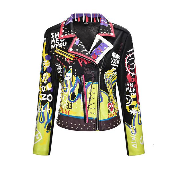 Jackets femininos de inverno punk rock jackets de couro falso feminino grafite de incêndio e manchas de águia cravejadas de streetwear de rua de moda rivada 230817