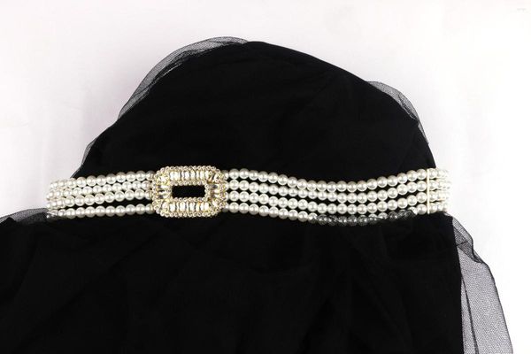 Cinture tre fila di bianco elastico con tema elastico gancio perlato oro rettangolo di rinestone fibbia cristallo tramonta cintura per la signora decorazione in vita