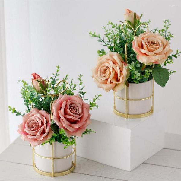 Flores decorativas de imitação nórdica Conjunto de flores Cerâmica Vaso de ouro Rosas de seda Flores falsos para decoração de decoração de casamento de jardim para casa DIY decoração