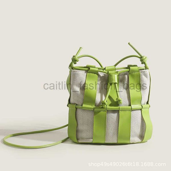 Дизайнерская сумка Guangzhou Taichen Кожаные изделия 2023 Лето Новое Canvas Fashion Buckte Single Crossbody Women Designer Bag Caitlin_fashion_bags