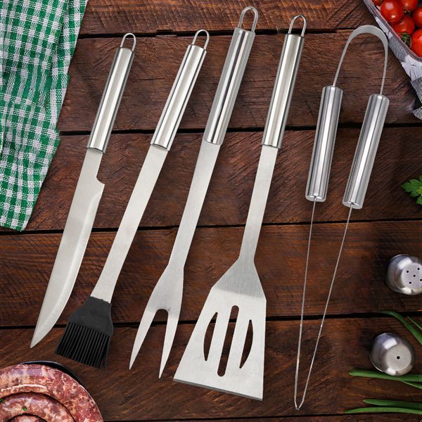 Acessórios para ferramentas para churrasco Conjunto de aço inoxidável Conjunto de espátula Tongs Tongs Brush Skewers Spensil de churrasco Ferramenta de cozinha ao ar livre 230817