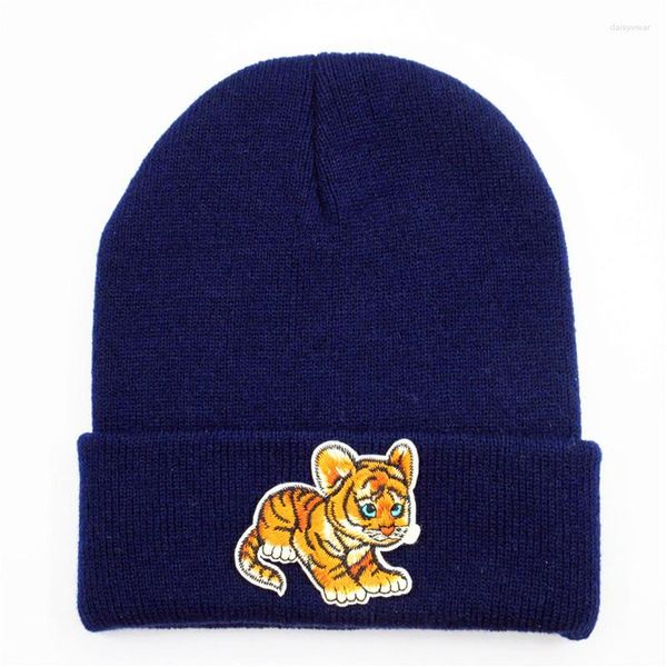 Berets Baumwolltiger Tierstickerei verdicken Strickhut Winter warme Schädel Cap Beanie für Männer und Frauen 313