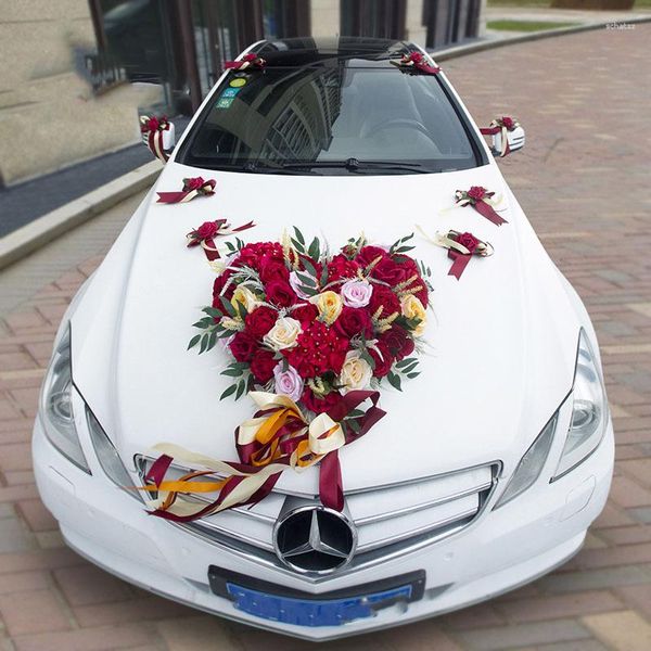 Flores decorativas Decoração moderna de casamento ornamentos artificiais de carros de rosas romance
