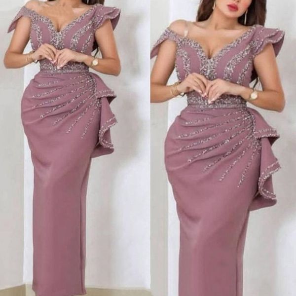 Neuankömmlinge gegen Hals Mutter der Braut Kleid lange Perlen Abendkleider Cafan Mariage Kristalle Perlen Promkleider Vestidos Formals Dubai Kleid