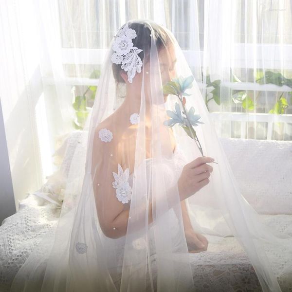 Veli da sposa 2 strati per perle velo lunghe perle matrimonio con fiori bianchi di applique cappella elegante abito sposa