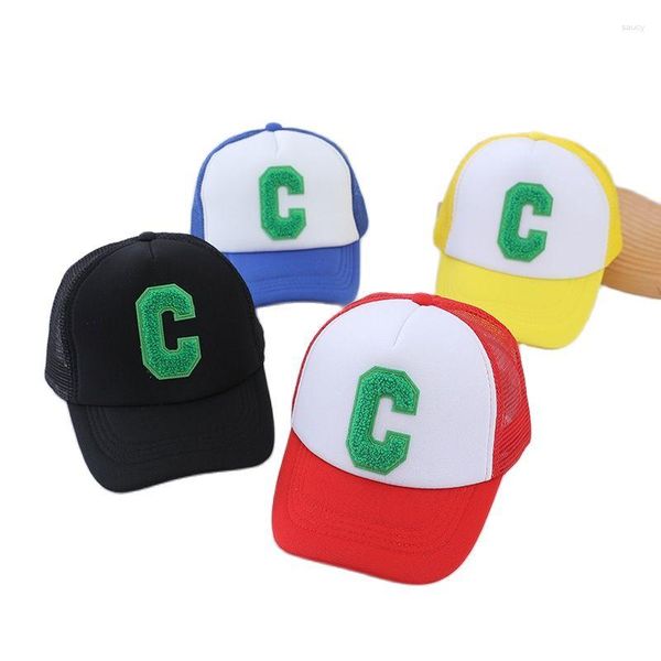 Top kapakları 2023 erkek kız beyzbol ağ nefes alabilen yeşil c mektup yaz çocukları güneş şapka sevimli çocuklar snapback kapak