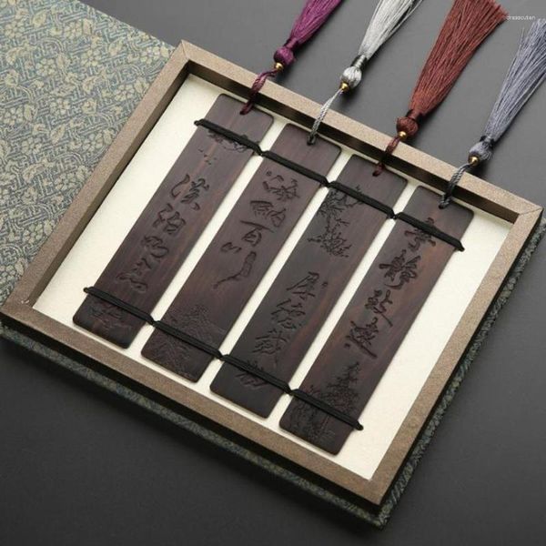 1 conjunto de estilo chinês Ebony Wooden Bookmark Tassel Manual de escultura artesanal Craft Color Natural Presente de luxo para Bussiness Festival