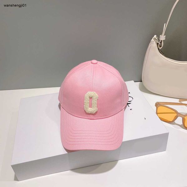 23SS Designer Kadın Şapka Logo Şekli Çıkartma Kız Kapağı Ücretsiz Nakliye Moda Güzel Pembe Top Cap #