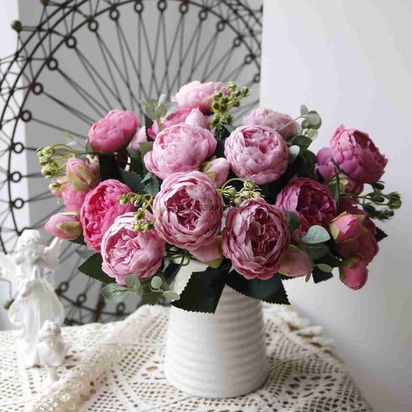 Dekorative Blumen Kränze heiß verkaufen 1pcs/30 cm Rose rosa Seidenstrauß Peony Künstliche Blume 5 Big Head 4 kleine Knospen Braut Hochzeit Home Dekoration Artefi HKD230818