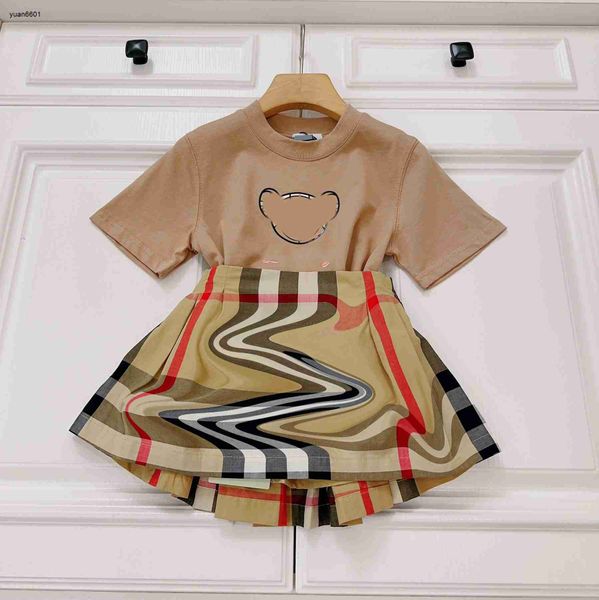 Designer de luxo Roupos de bebê roupas de esteira vestido de menina tamanho 100-160 cm 2pcs Cartoon Animal Print Camise
