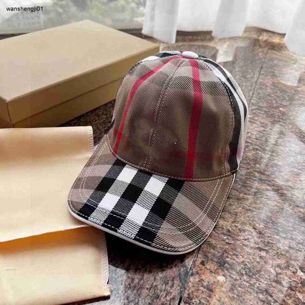 23SS Designer Mulheres Hat Hat Branco LOGO Bordado Men Cap Couro Fivela Multi Color Plaid Printing Ball Cap, incluindo Box Preferred Gift