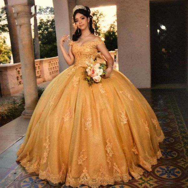 Gold Quinceanera kleidet sich von Schulter Glitzer Junor Girls Prom Party Kleid Spitzen Applikationen Fliege Krawatte Prinzessin Vestidos de Anos