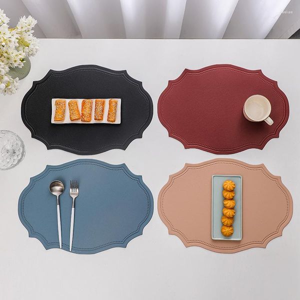 Tischmatten 4PCS Home Kitchen Decor Leder PU-Placemats Hitzebeständiges waschbares nicht rutsches Place Party