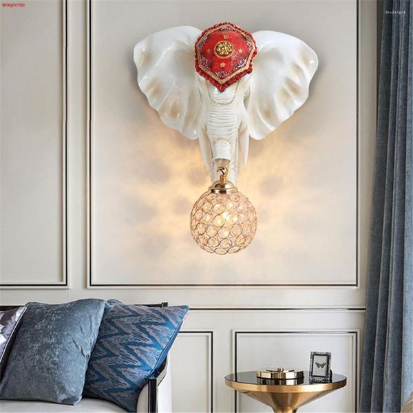 Lampada a parete Southeast Asian Resina Elefante Vintage LED per il corridoio foyer Restauranti Decor decorazioni SCONCE LAMO