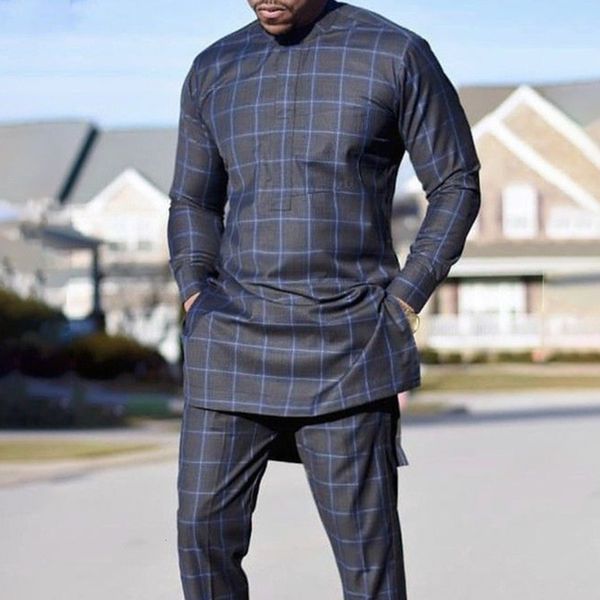 Mens Rupes Africanos Roupas para Man Camisetas xadrez e calças de estilo Dashiki 2 peças Ternos casuais Kaftan Wear Men M4XL 230818