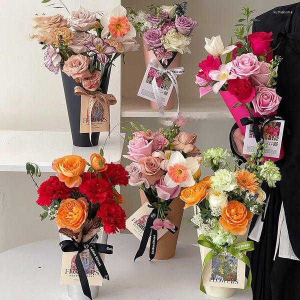 Wrap regalo 5 pezzi Flower Bouquet Bucket's Mother's Day Black Black Finito Braft Shop Carta Kraft con lavandino