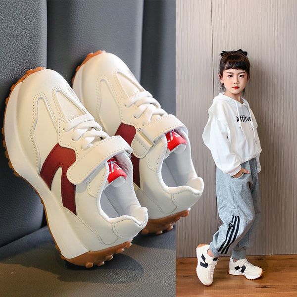 Sapatos para crianças ao ar livre atléticas meninas e meninos crianças tênis respiráveis ​​em couro pu bebê sapato de tênis rosa/preto/cinza tamanho 21 ~ 36 230818