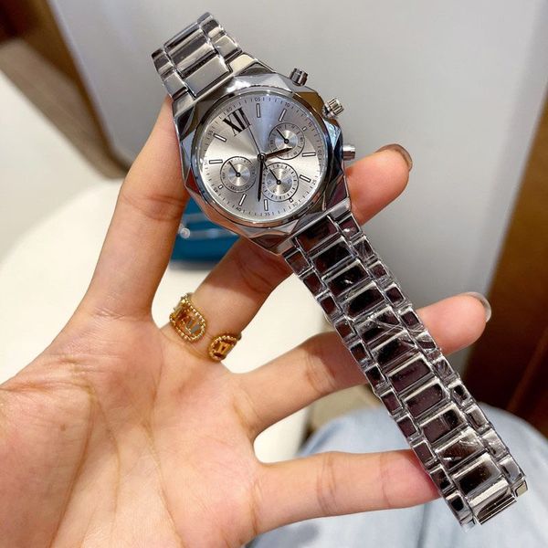 Mulheres de luxo assistem designer de marca Lady Gold Watches Banda de aço inoxidável de 38mm de alta qualidade Fashion Watch Watch Renage