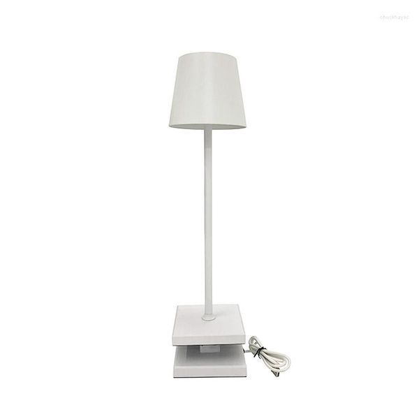 Lâmpadas de mesa Modern nórdico El Bedside Lights Restaurante Luxo Lâmpada de bateria sem fio Mesa LED com base de carregamento de contato