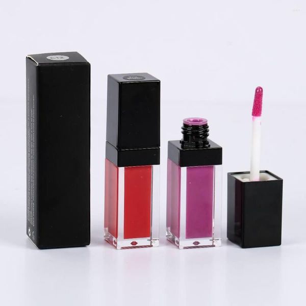 Lip Gloss Private Label Cosmetics Batom líquido 24 horas 24 Horas de maquiagem de lote à prova d'água fosca por atacado para
