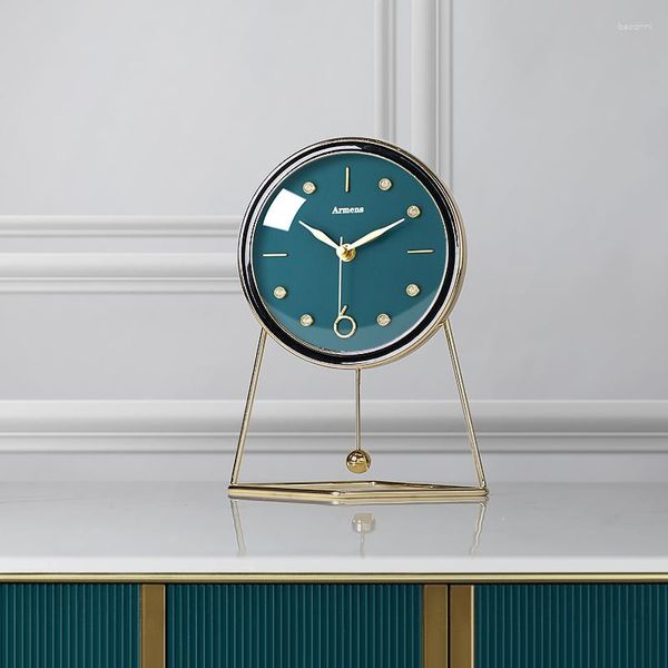 Relógios de mesa criativos modernos relógios simples relógios ornamentos sentados no estilo pêndulo leve luxo balançando