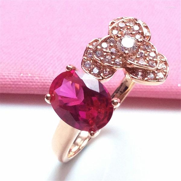 Rings de cluster elegante na moda Red Gemstone Crystal Flower Flor For Women 585 Purple Gold Prazed 14K Rose Jewelry