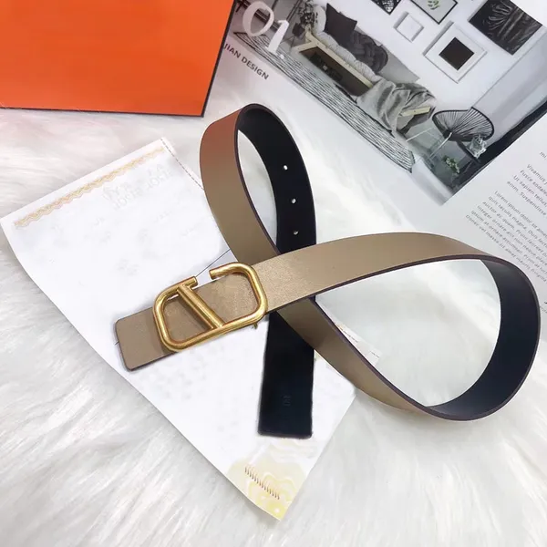 Designers clássicos cinturões de cor de cor de cinto para mulheres, cinturão de designer de luxo v lisa de fivela de ouro liso Belts 9colors largura 3.0cm tamanho 90-110cm moda casual muito boa rsátil