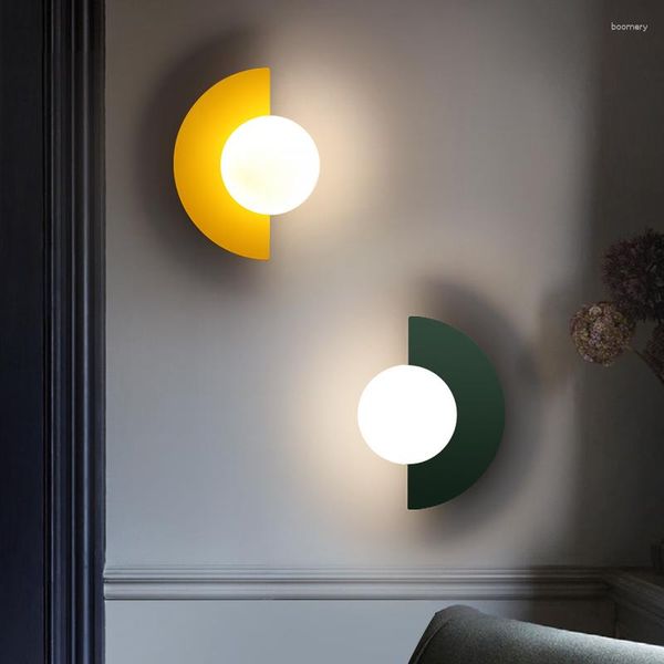 Стеновая лампа скандинавская светодиодная спальня спальня простая цветная дизайнер