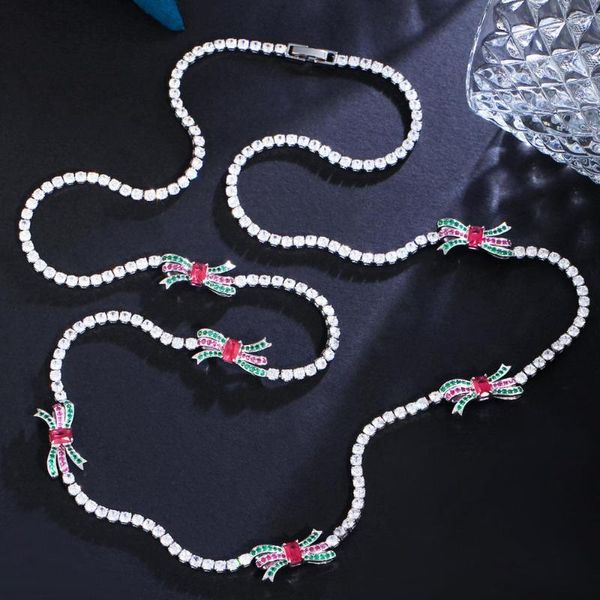 Cadeiras três gracas elegantes colar de camisola de zirconia cúbica elegante de 82 cm de comprimento para mulheres 2023 Jóias de festa de moda pn158