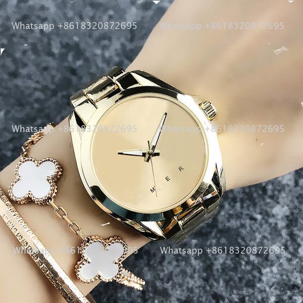 Brand Watches Women Girl Big Letters Style Metal Steel Band mit Luxuslogo Kor Quarz Handgelenk Uhr M 56