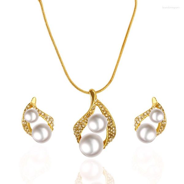 Brincos de colar Set Duplo simulado de pérola simulada Cristal brilhante envolve o pingente de renda dourada elegante para mulheres
