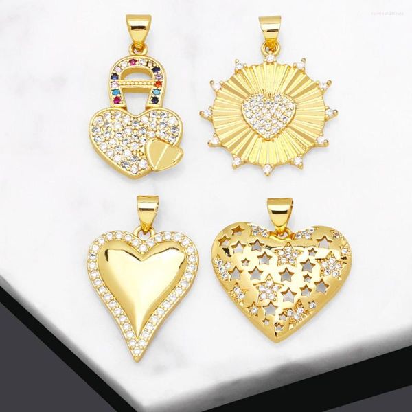 Colares pendentes Ocesrio Trendy CZ Heart para colar Copper Gold Lock Plated Hollow Star Amulet Jóias Fazendo suprimentos PDTB030
