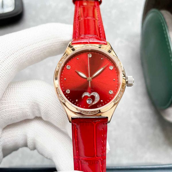 Homens Womens relógio designer Luxo Movimento automático de alta qualidade Dial vermelho Tamanho clássico 32mm Aço inoxidável Cerâmica StrapA de couro Relógio de relógio de relógio