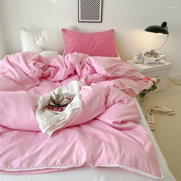 Yatak takımları pembe serisi yorgan yumuşak yatak düz çarşaf yastık kılıfları nevres kapak yatak örtüsü kızlar için dantel dekor ile yatak odası