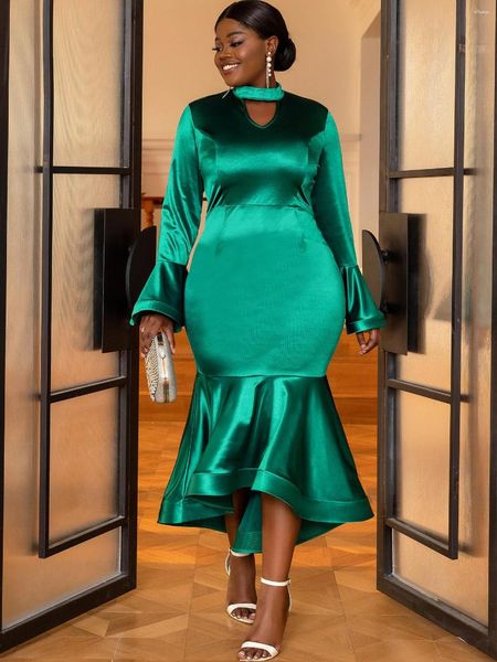 Sıradan Elbiseler Kadın Yeşil Saten V Boyun Kesme Uzun Parlama Kol Vücutcon Düzensiz Ruffles Denizkızı Akşam Kokteyl Partisi Elbise 2023