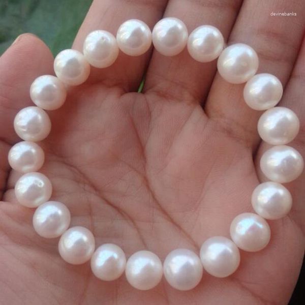 Strand Freshwater Pearl Bracelet Feminino Coreana Versão da String Elegante e Simples Série Jóias Handes Festival Presente por atacado