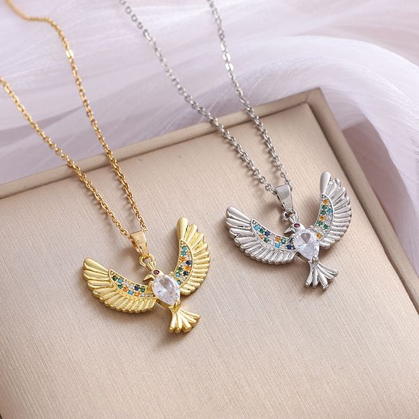 2023 New Fashion Phoenix Wings Colar para mulheres elegantes Jóias de casamento Bird Golden Bird Colorful Crystal Wings Colar Birthday Gift