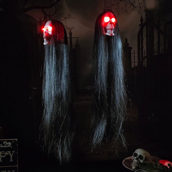 Altre forniture per feste di eventi Halloween Appedisci Skull Ghost con capelli lunghi che brillano gli occhi terrori Terro Skeleton Props Decoration 230818