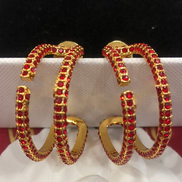 18k Gold plattierte Ohrringe Damen Ruby Gorgeous Vintage Circle Ohrringe Chic Charme Stud Shiny Kupfer Luxus Markenparty Schmuck Schmuck