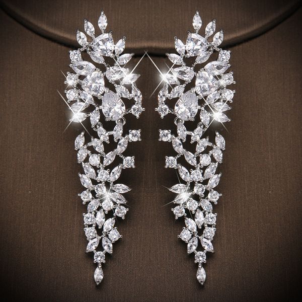 Стад Ekopdee Vintage Luxury Leardrop Drop Serprings For Women Charm Bling Leaf CZ Crystal Serving Свадебная вечеринка модные украшения 230821