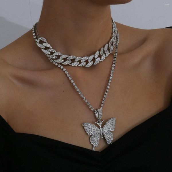 Ketten Schmetterling Anhänger Halskette Kette für Frauen Umschalten Verschluss Halsketten gemischte verknüpfte Kreis Minimalist Choker Hals