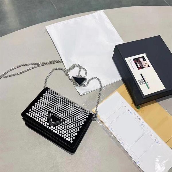 Designer berühmte Frauen Buchstabe kurze Brieftaschen Deckung Diamond Umhängetaschen Handtaschen Ketten Crossbody Sattle Bag Kamera Messenger Diamo248t